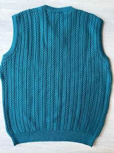 GECCU cable knit merino wool sleeveless vest